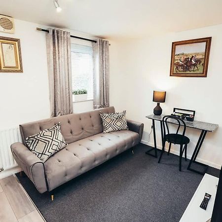 Snug 1Br Apt, Self Check In, Parking, By Derbnb Hilton  Exterior foto